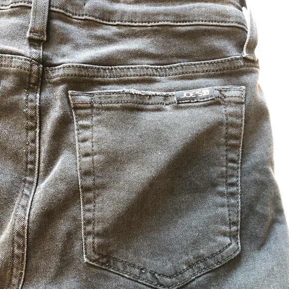 Joe's Jeans Black Mid-Rise Ankle Skinny Jeans - Picture 9 of 16